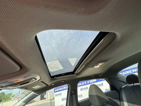 Used 2025 Hyundai Elantra SEL FWD image 50