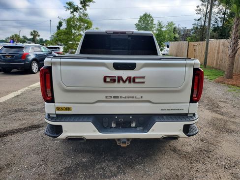 Used 2019 GMC Sierra 1500 Denali w/ Technology Package AWD/4WD image 5