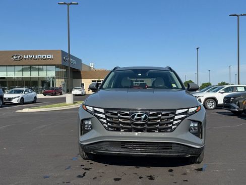Used 2024 Hyundai Tucson SEL w/ Convenience Package FWD image 2