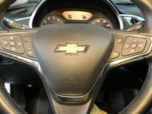 Used 2023 Chevrolet Malibu LT w/ Sport Edition FWD image 19