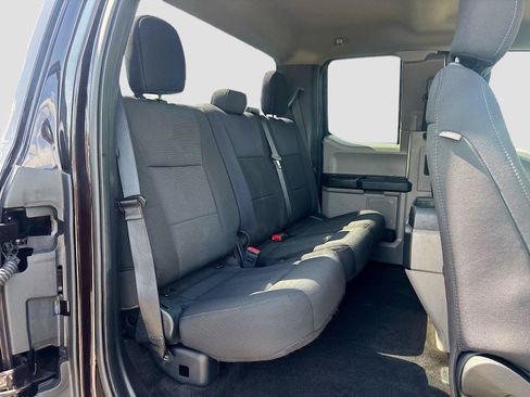 Used 2018 Ford F150 XL w/ Equipment Group 101A Mid AWD/4WD image 25