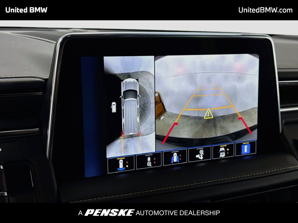 Used 2023 Chevrolet Tahoe Premier w/ Premium Package 2 AWD/4WD image 16