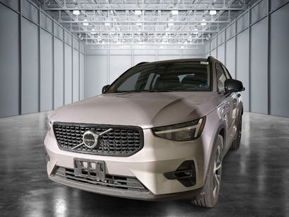Used 2026 Volvo XC40 B5 Plus