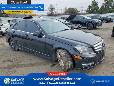 Used 2013 Mercedes-Benz C 300 Sedan 4 Door w/ Premium 1 Pkg image 5