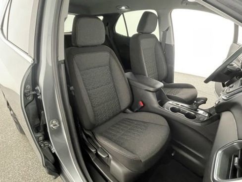 Used 2023 Chevrolet Equinox LT w/ Driver Convenience Package image 46