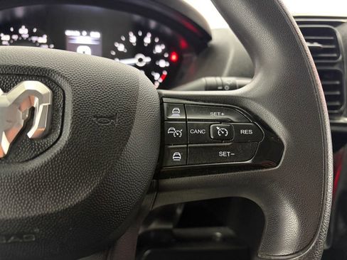 Used 2025 RAM ProMaster 2500 w/ Convenience Group FWD image 23