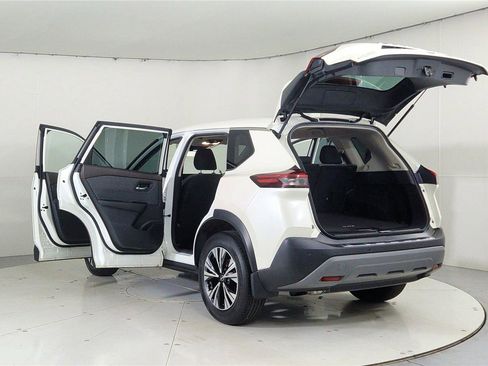 Certified 2023 Nissan Rogue SV image 11