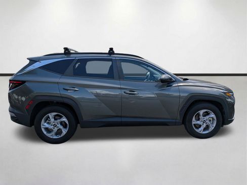 Used 2023 Hyundai Tucson SEL FWD image 3