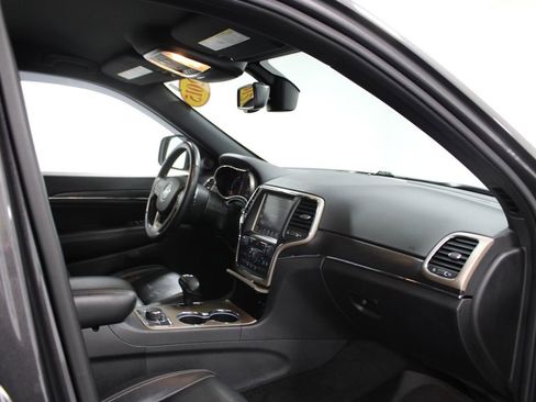 Used 2015 Jeep Grand Cherokee Limited image 29