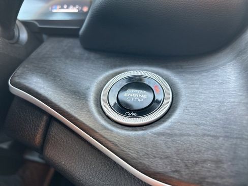 Used 2024 Jeep Grand Cherokee L Limited w/ Trailer Tow Package image 47