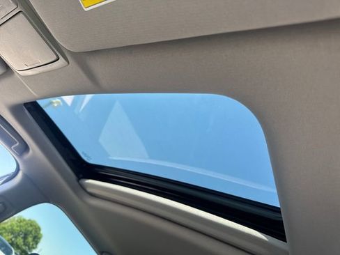 Used 2020 Honda CR-V EX image 19