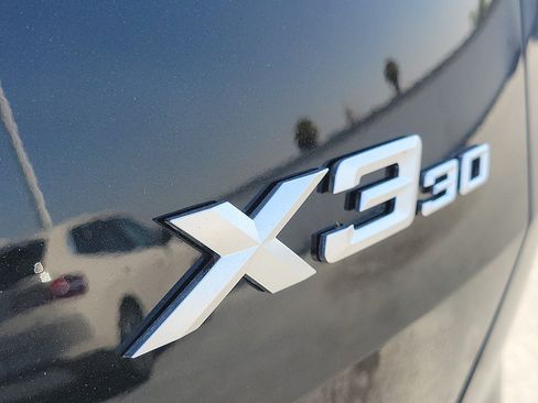 Used 2026 BMW X3 xDrive30i w/ M Sport Package AWD/4WD image 8