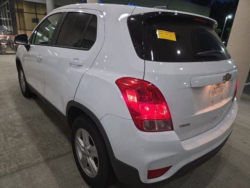 Used 2020 Chevrolet Trax LS w/ Tint and Cruise Package image 4