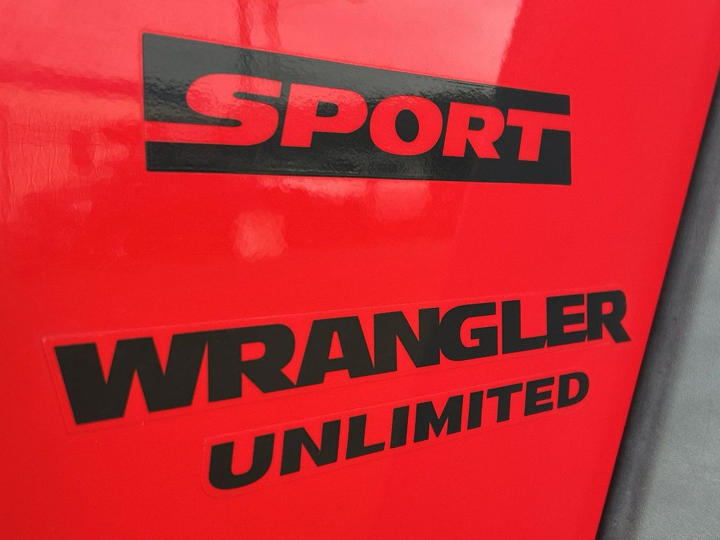 Used 2016 Jeep Wrangler Unlimited Sport w/ Quick Order Package 24S AWD/4WD image 11