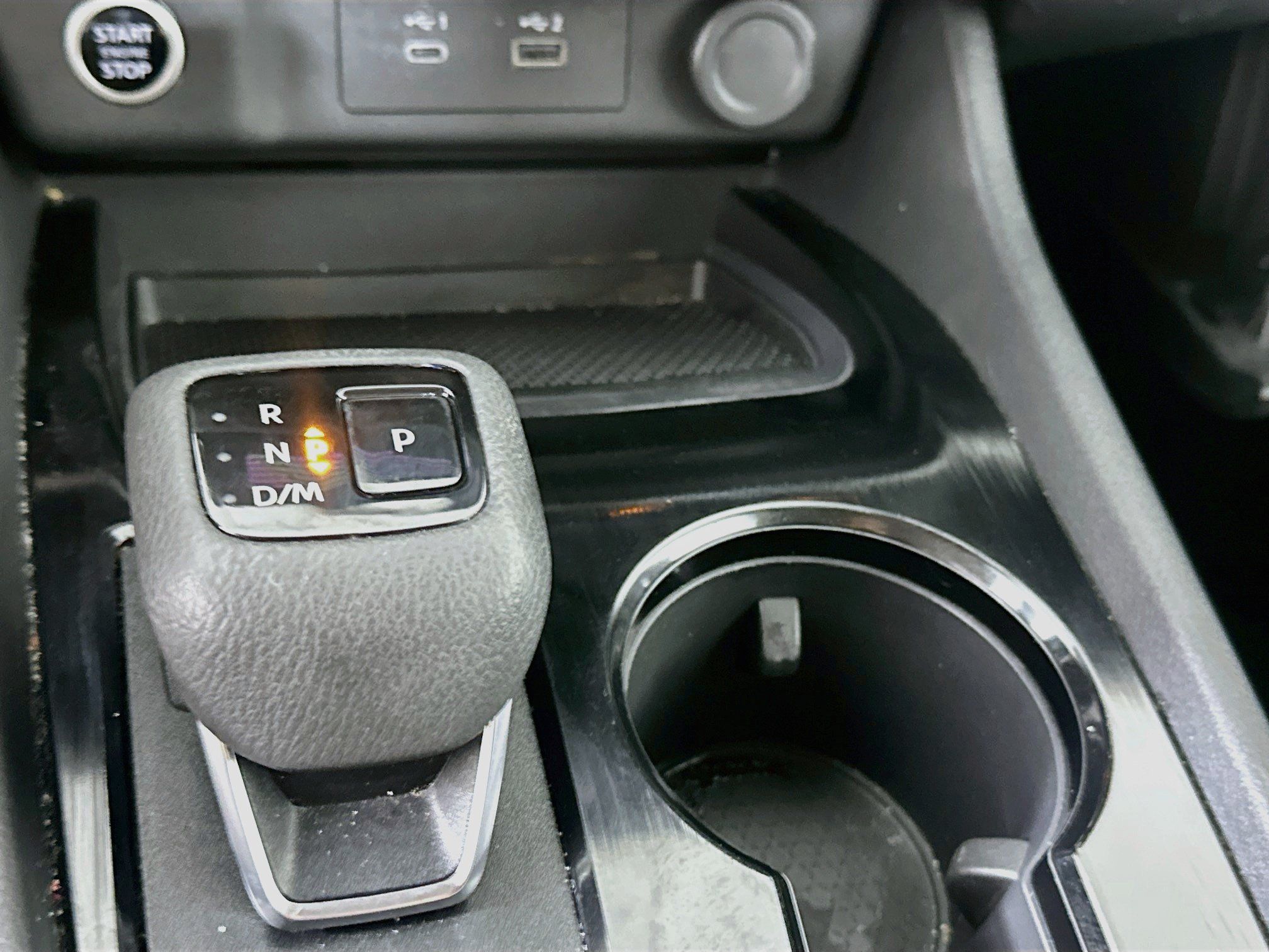 Used 2023 Nissan Rogue SV FWD image 23