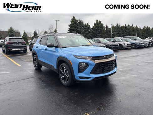 Used 2023 Chevrolet TrailBlazer RS w/ Convenience Package AWD/4WD image 1