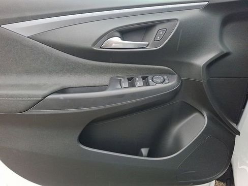 New 2026 Buick Envista Preferred FWD image 13