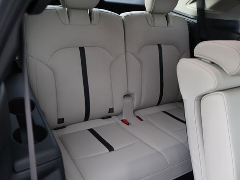 Certified 2025 MAZDA CX-90 Plug-In Hybrid w/Premium Sport image 18