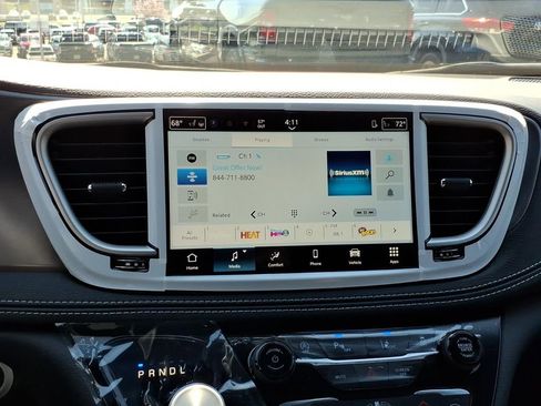 New 2026 Chrysler Pacifica Select image 20