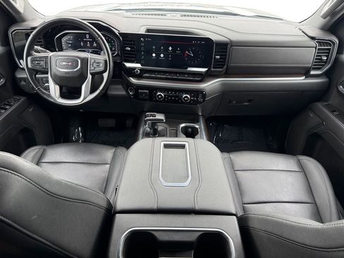 Certified 2022 GMC Sierra 1500 SLT w/ SLT Premium Package image 12