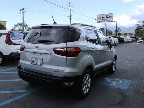 Used 2019 Ford EcoSport SE w/ SE Convenience Package image 8