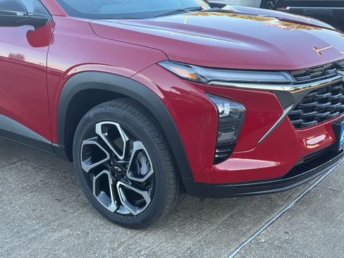 New 2026 Chevrolet Trax RS w/ Driver Confidence Package image 6