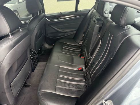 Used 2019 BMW 540i w/ Executive Package image 10