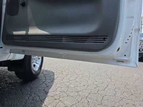 Used 2011 Ford Ranger Sport RWD image 32