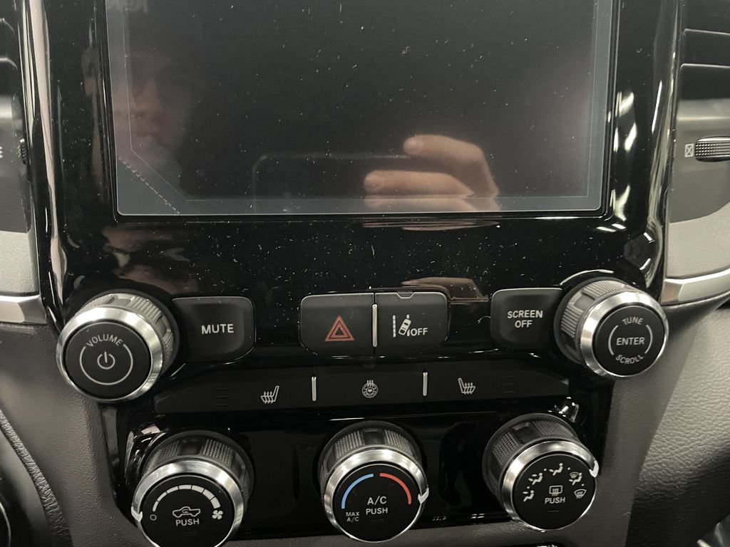 Used 2025 RAM 1500 Big Horn AWD/4WD image 13