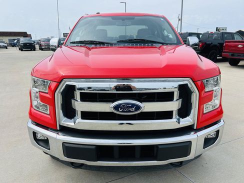 Used 2015 Ford F150 XLT w/ Equipment Group 301A Mid AWD/4WD image 26