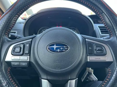 Used 2017 Subaru Crosstrek 2.0i Premium AWD/4WD image 18