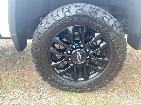 New 2026 Chevrolet Silverado 2500 LT w/ Trail Boss Package AWD/4WD image 13