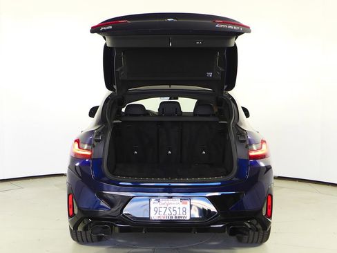 Used 2023 BMW X4 M40i w/ Shadowloine Package image 10