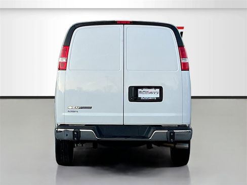 Used 2025 Chevrolet Express 2500 Extended w/ Driver Convenience Package image 6