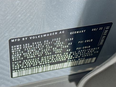 Used 2022 Volkswagen ID.4 Pro image 12