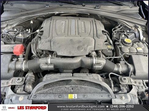 Used 2017 Jaguar F-PACE S image 12