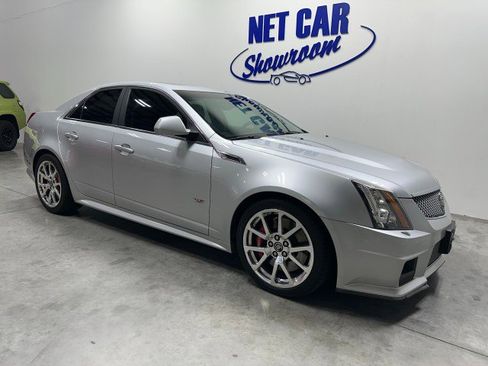 Used 2014 Cadillac CTS V image 3