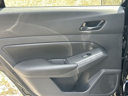 Used 2025 Nissan Altima 2.5 S FWD image 21