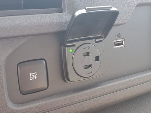 New 2026 Ford E-350 and Econoline 350 Super Duty w/ Power Equipment Group image 9