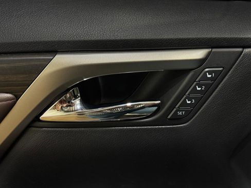 Used 2017 Lexus RX 350 FWD w/ Premium Package image 8