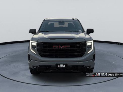 Used 2024 GMC Sierra 1500 Elevation image 3