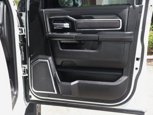 Used 2022 RAM 2500 Laramie AWD/4WD image 49