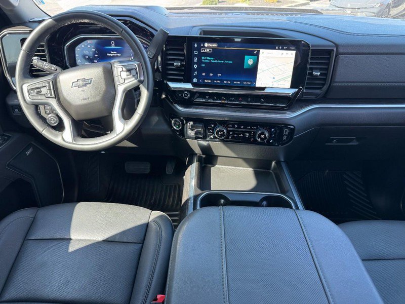 Used 2025 Chevrolet Silverado 2500 LTZ w/ LTZ Plus Package AWD/4WD image 12