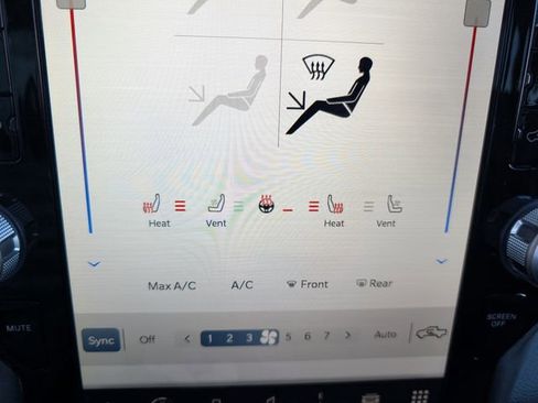 Used 2024 RAM 2500 Laramie w/ Night Edition image 4