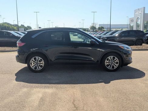 Used 2021 Ford Escape SEL w/ Technology Package FWD image 6