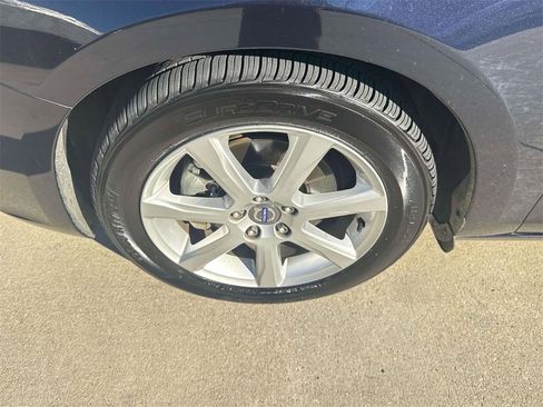 Used 2016 Volvo S60 T5 Premier w/ Convenience Package image 6