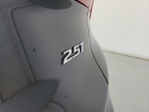 Used 2021 Hyundai Santa Fe Limited FWD image 8