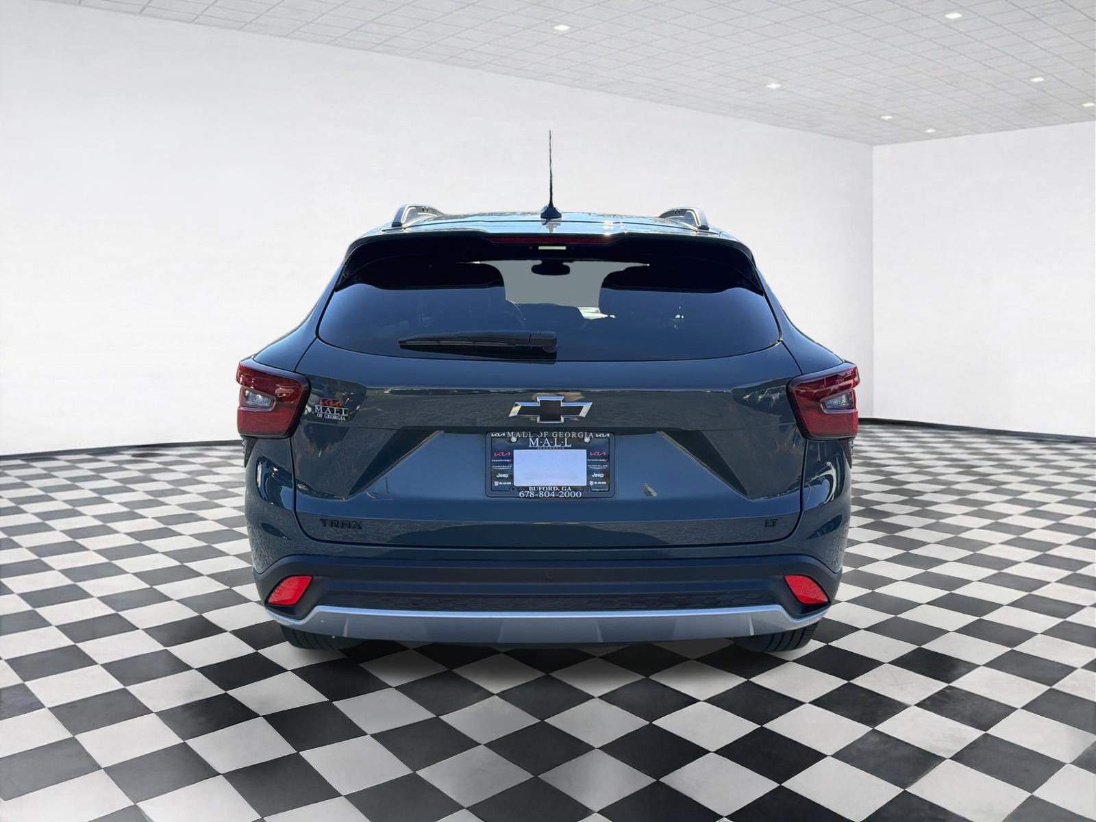 Used 2025 Chevrolet Trax LT w/ Driver Confidence Package FWD image 8