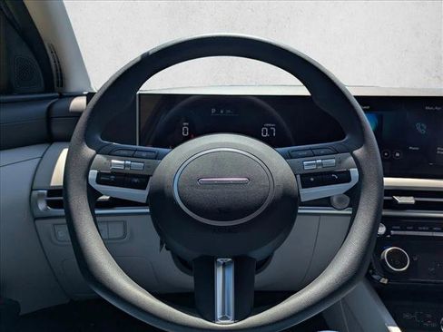 New 2026 Hyundai Tucson SEL FWD image 11