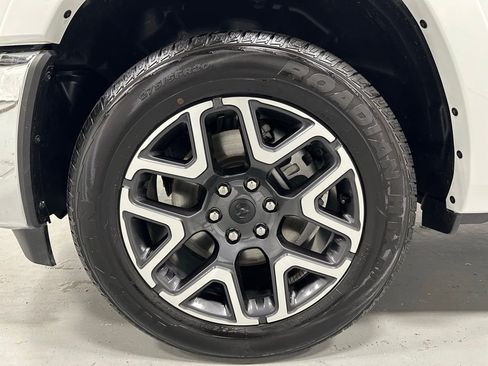 Used 2025 RAM 1500 Laramie image 62